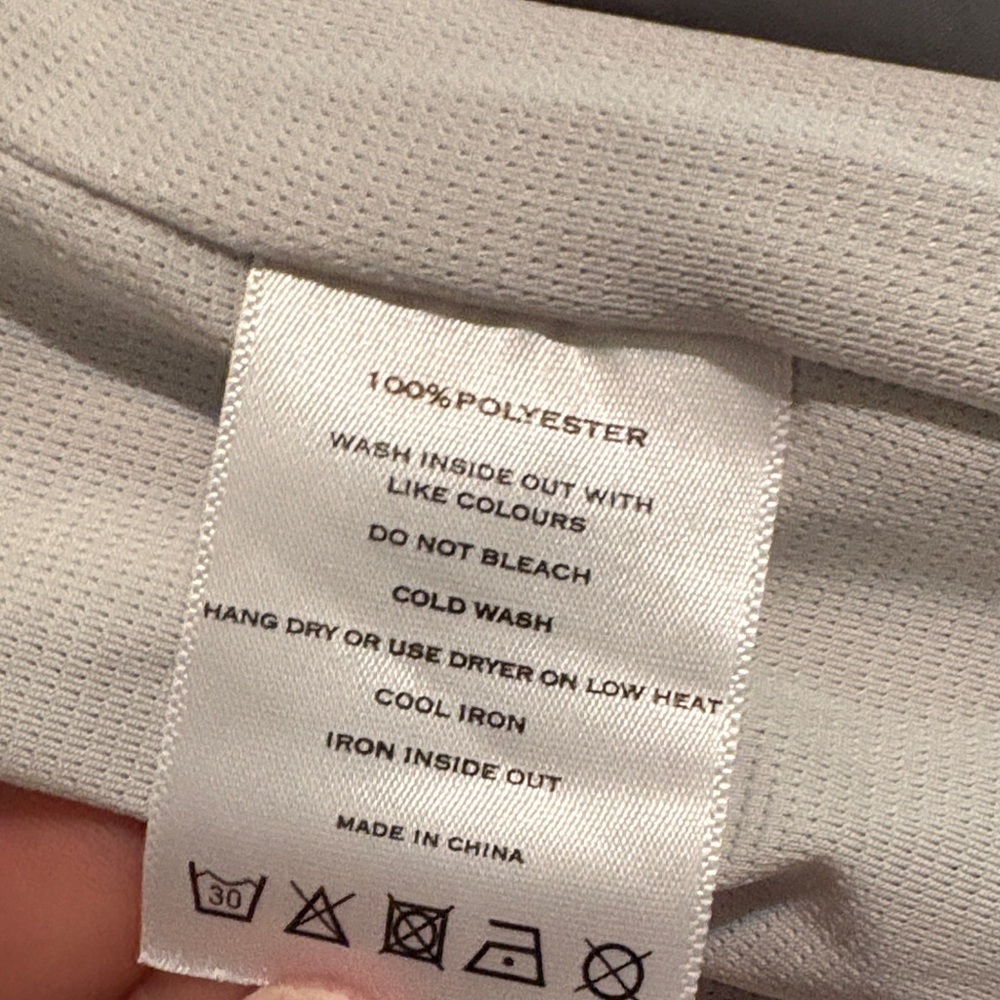 Inaka Power Light Gray and Pink Women's Athletic Shorts medium LiKe New - Picture 10 of 10